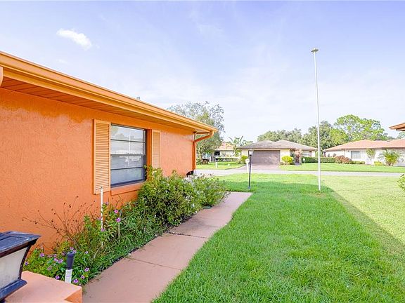 4th image of 609 Turnberry Ct