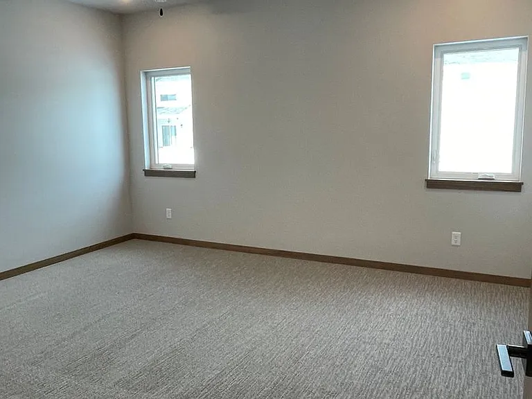 2410-2416 E Copalis Pl — Photo 9