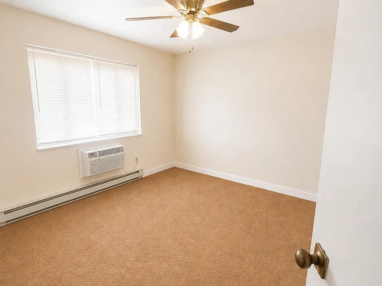 5230 5th Ave #404 — Photo 8