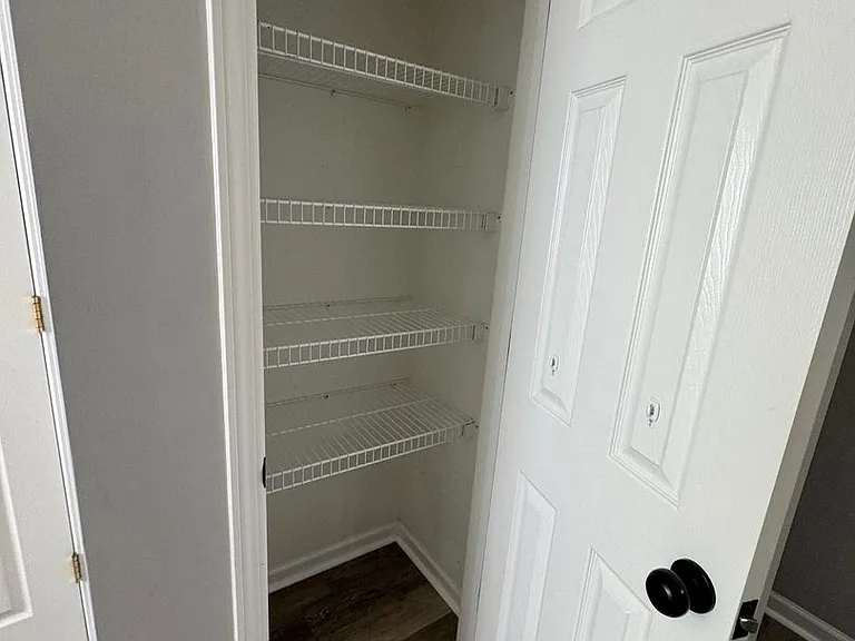 1239 California Dr — Photo 21