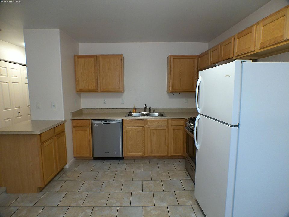 1st image of 73562 Sun Valley Dr APT C