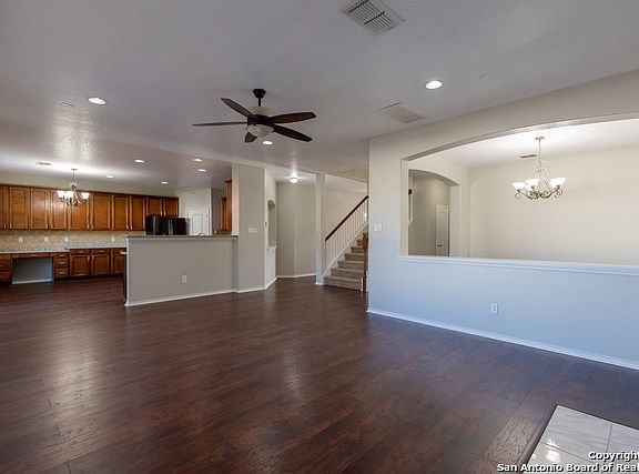 5th image of 21355 La Pena Dr