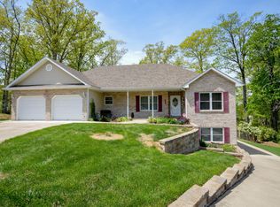 611 Adens Woods Ct, Columbia, MO 65201
