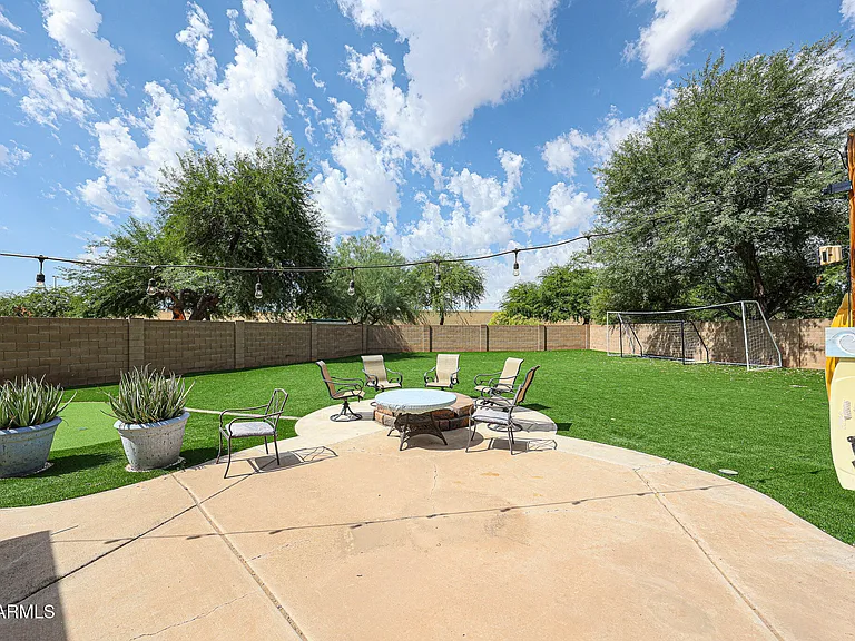 3902 E Rosemonte Dr — Photo 45