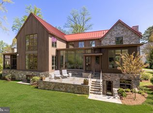 7027 Longwood Dr, Bethesda, MD 20817