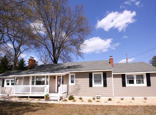 8995 Woodlawn Dr, Mechanicsville, VA 23116