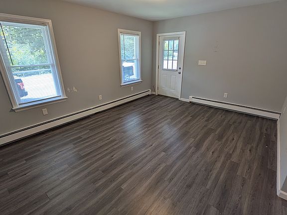 2nd image of 295 Brunswick Rd #1