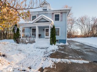 679 Main St, Conneaut, OH 44030