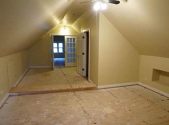 5th image of 3615 S Wolcott Ave