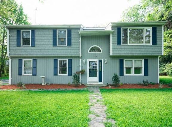 2nd image of 149 Woodland Cir