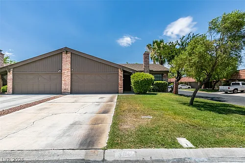 604 Raintree Ln Photo 1