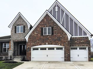 7906 Pine St, Fairview, TN 37062