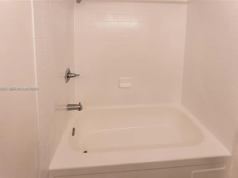 16450 NW 2nd Ave #103 — Photo 4
