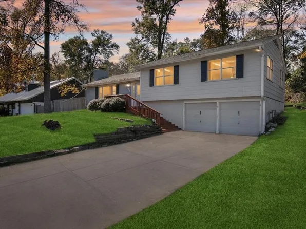 105 Crestwood Dr, Jasper, TX 75951