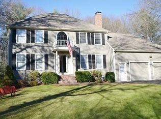 54 Fieldstone Dr, Mansfield, MA 02048