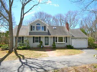 3 Rivers End Road, teaticket, MA 02536