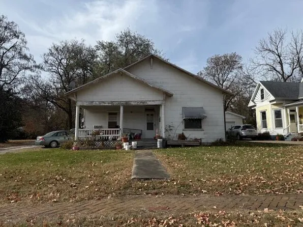 2023 N Robberson Avenue, Springfield, MO 65803