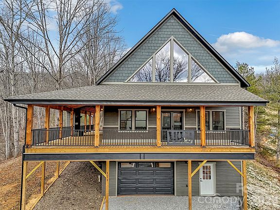 3rd image of 171 Cowtail Cv