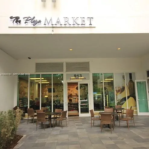 950 Brickell Bay Dr #1701 — Photo 17