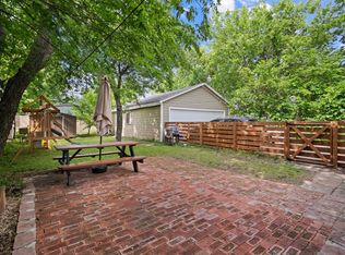 2539 Sharon St, Dallas, TX 75211