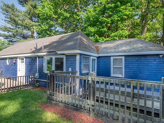 5th image of 254 Lakeside Rd
