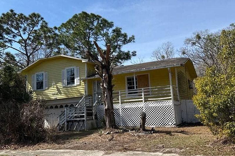 2nd image of 3401 Seminole Ave