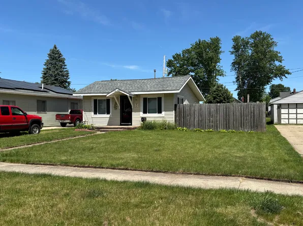 511 Center St, Sturgis, MI 49091