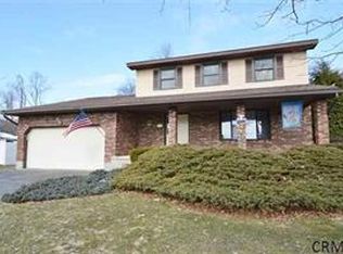 641 Alexander Dr, Rotterdam Junction, NY 12150