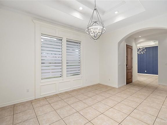 2nd image of 1317 W Gran Via St
