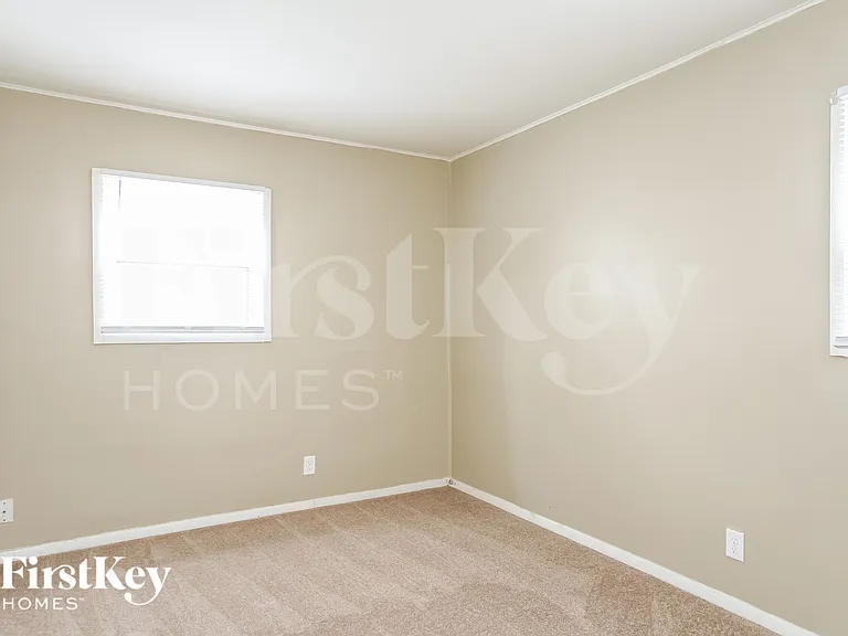 8738 Montery Rd — Photo 12