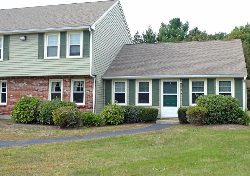 1st image of 1 Blueberry Dr APT 4