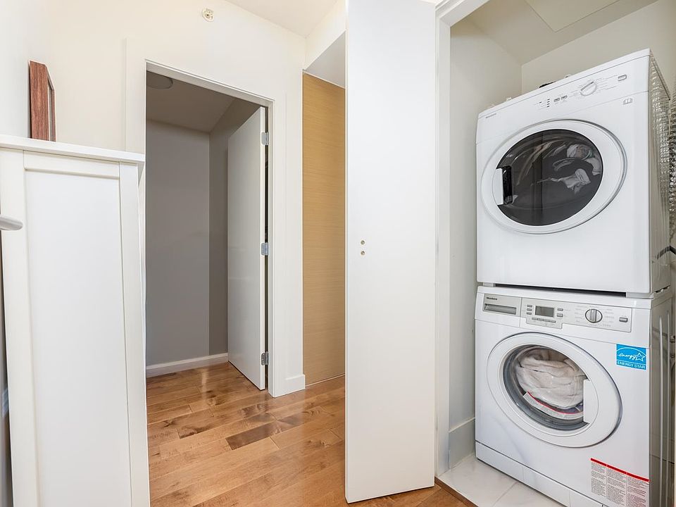 1st image of 4083 Cambie St #309