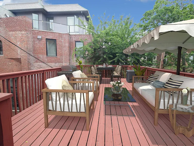 906 Washington St #B-3 — Photo 2