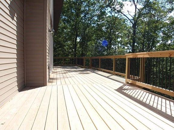 3rd image of 825 Copper Mountain Dr