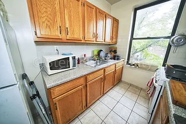 Rented by Sterling Realty Plus Inc