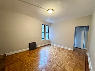 Rented by Smart NY Realty LLC