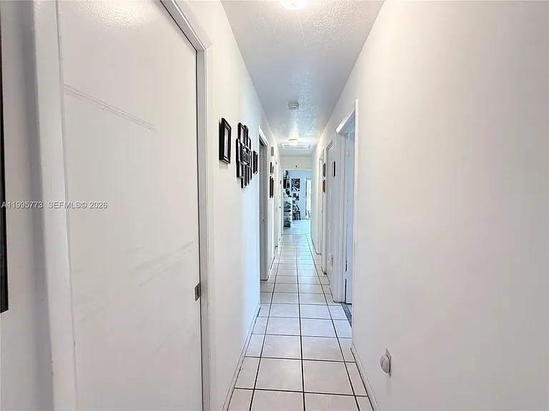954 NW 14th St — Photo 11