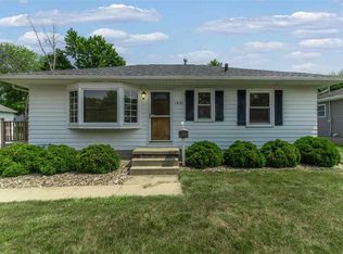 1421 Hammond Ave, Waterloo, IA 50702