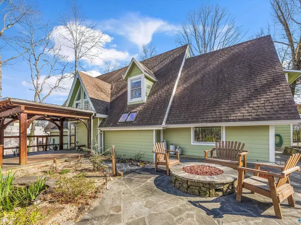 164 Foothill Ct, Madison, AL 35758