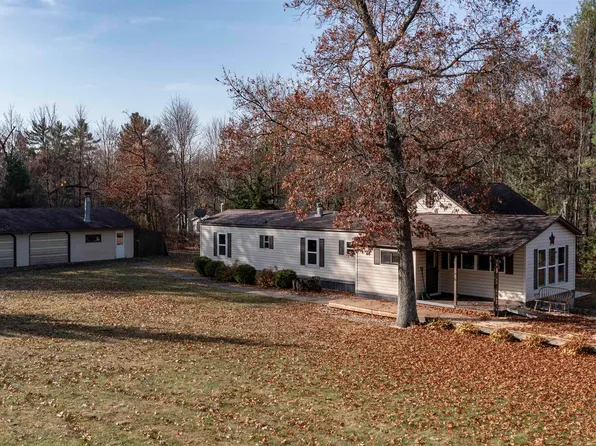 9808 Hudziak Rd, Waupaca, WI 54981