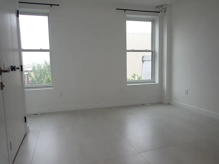 1511 Pacific St #2 — Photo 14