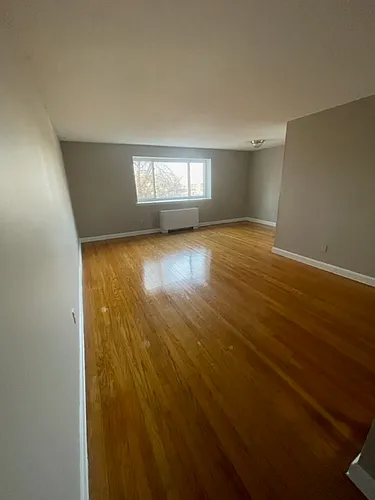 493 Tolland St Photo 1
