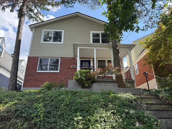 28 Walnut St NW, Washington, DC 20012