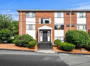 10-10B Colonial Dr #1B, Andover, MA 01810