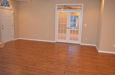 4th image of 10321 River Park Way #A