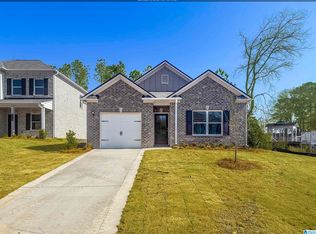 3165 Sayers Rd, Fultondale, AL 35068