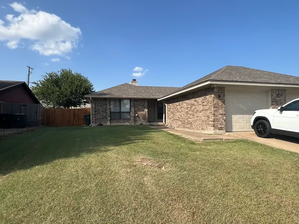1714B Iris Cir #B, Temple, TX 76502