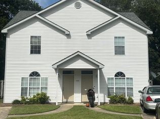 222 Cape Point Ln #B, Greenville, NC 27858