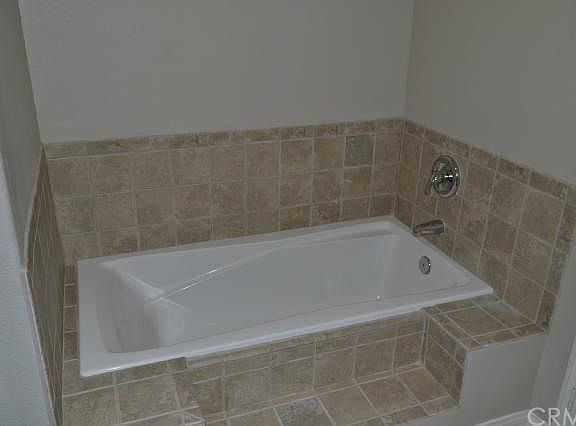 3rd image of 12524 Telfair Ave