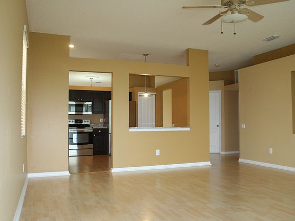 4th image of 5534 Terrain De Golf Dr
